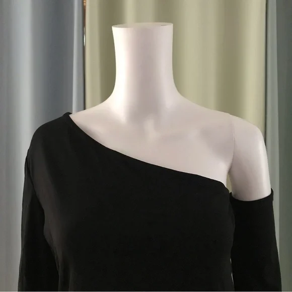Sexy off shoulder asymmetric tshirt - Picture 3 of 6